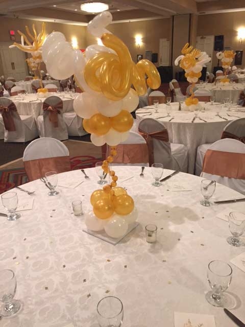 Gold and White Centerpiece with Curly Topper