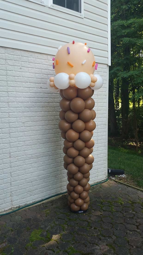 Ice Cream Stand Balloon Column
