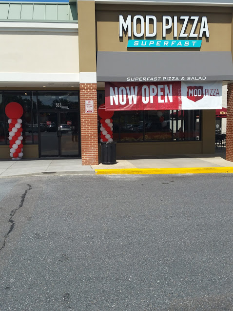 MOD Pizza entrance decor